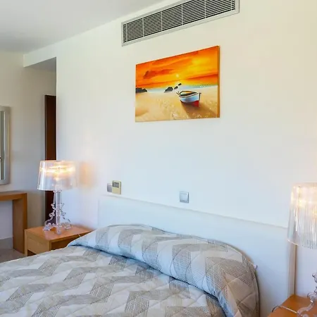 Willa Pandora Beach Front Luxury Pafos
