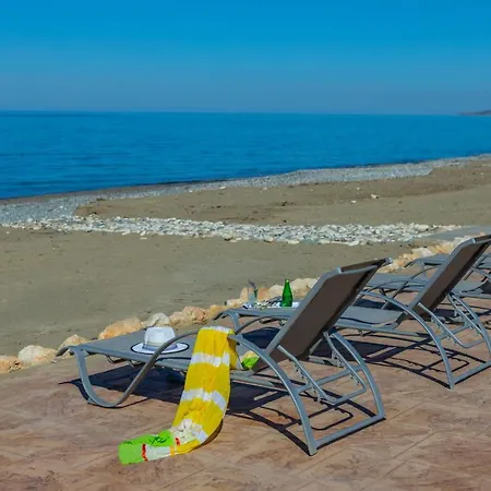 Pandora Beach Front Luxury Willa *